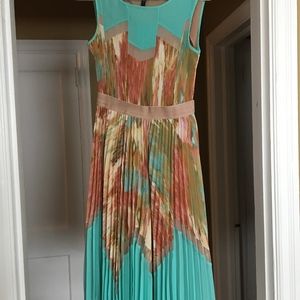 BCBG Max Azria Dress sz 0